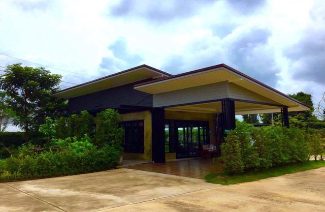 Na Kabin Resort