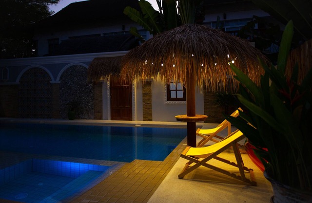 Nagawari Art Maldives BBQ Pattaya Villa
