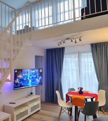 Nahe Airport Berlin Maisonette