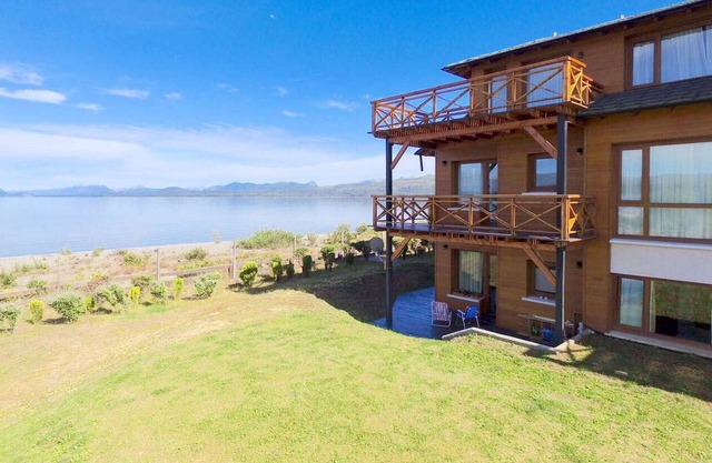Nahuel Ground Floor LakeFront Dina Huapi Bariloche