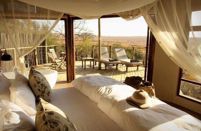 Nambiti Plains Private Game Lodge