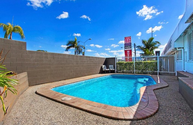 Nambour Lodge Motel