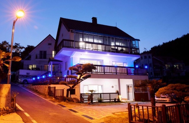 Namhae German Village Hercules Pension