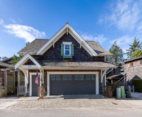 Nantucket House by Seabrook Hospitality