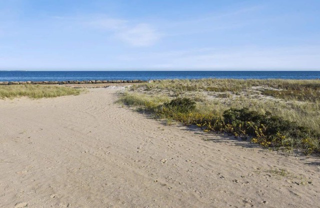 Nantucket Sound Waterview | 2 Bed, 2 Bath