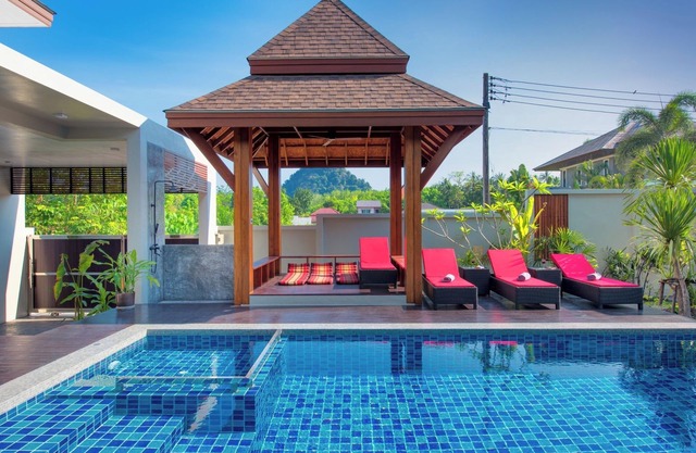 Narintara Villa 6 Private Pool Villa