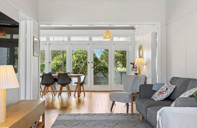 Narooma Lighthouse Cottage - 74 Princes Highway Narooma