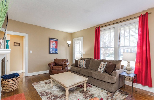 Nashville Haven-3BR Home w/Kitchen + Laundry