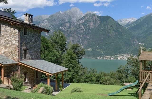 Natural stone Villa Rustica