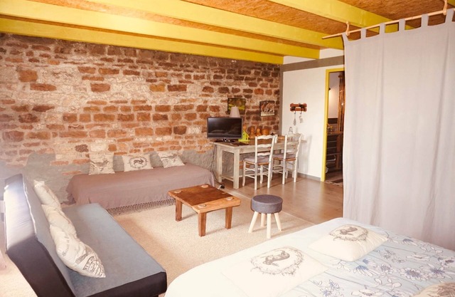 Nature Room - Up to 4 people