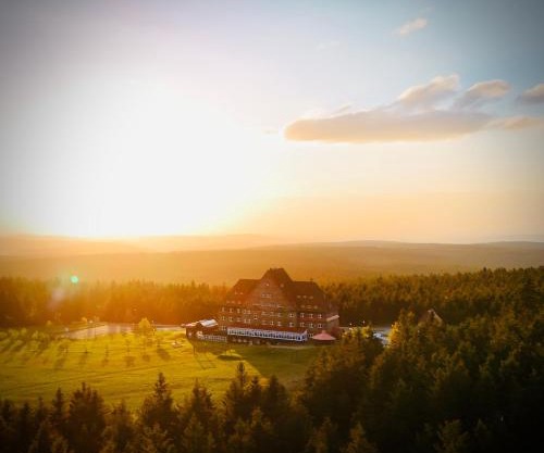 Naturhotel Sachsenbaude Oberwiesenthal - Indoor-Pool & Outdoor-Whirlpool