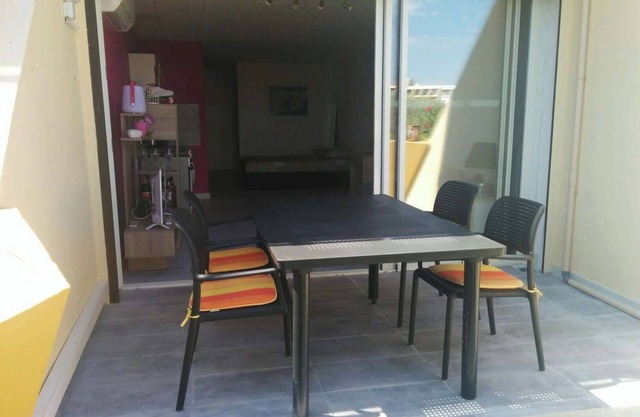 Naturiste Cap d'Agde Héliopolis C 77