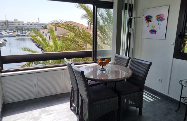 Naturiste Cap d'Agde Port Vénus 110