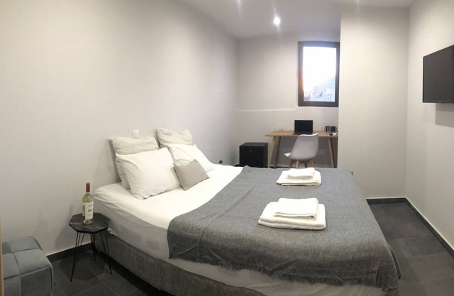 Navitas House
