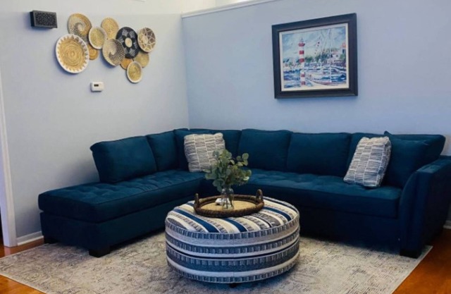 nCharming 3-bedroom pool house with WiFi and AC in Vero Beach near the beach
