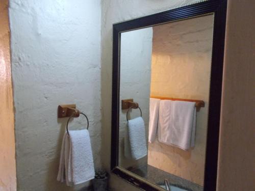 Ndeke Hotel