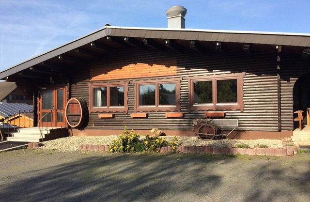 Near Edersee, extraordinary log cabin with lots of space