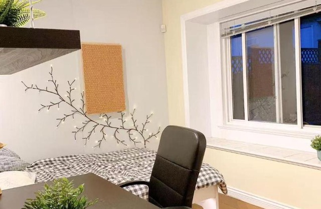 Near SkyTrain & Bus Stop Cozy Private Rooms in Vancouver Shared House