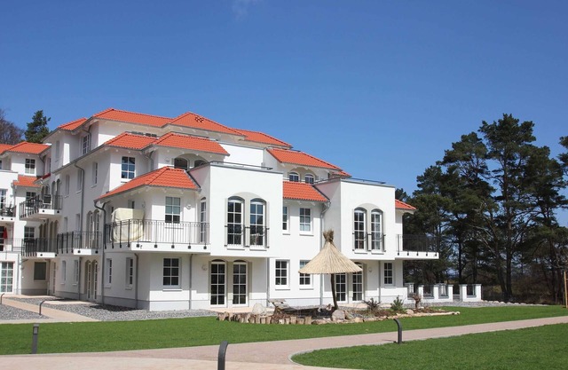 Near the beach, vacation apartment with sauna and swimming pool - Strandr.BaabeFeWo1.29
