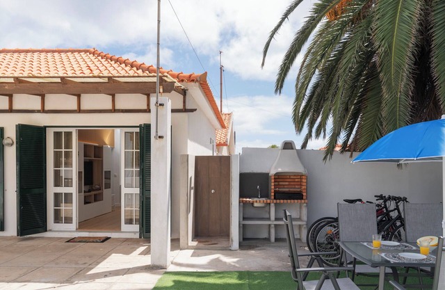 Near the beach in Porto Santo - Casa da Palmeira