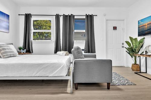 Near The Beach On Hollywood Blvd Great Suite D6