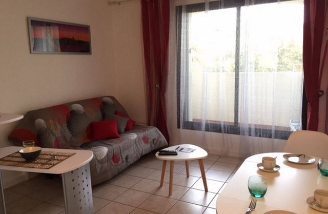 NEAR the BEACH VERBOIS - (900m) PLEASANT STUDIO