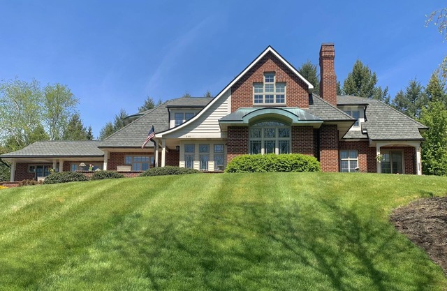 Nearly 6000 sq ft of luxury living only 3 mi from PSU stadium
