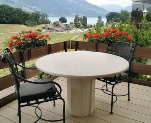 NEB-THUN Einigen, Wohnung am See