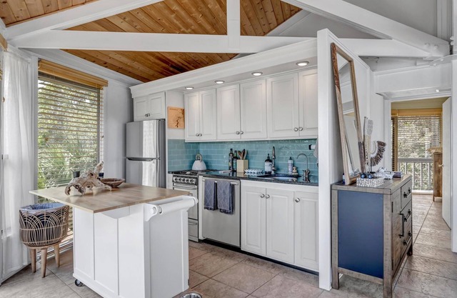 Need A Peaceful Retreat? Ft. George Island Waterfront Home, Serene & Scenic