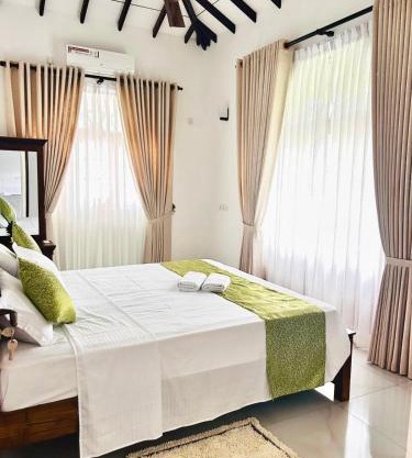 Neem Aura Home Stay