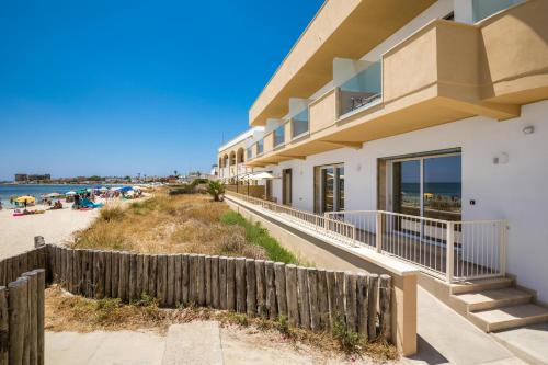 Nella Suites
