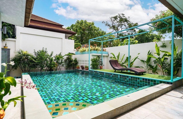 Nenuphar- 2 bedroom Villa in Rawai, Private Pool - Phuket