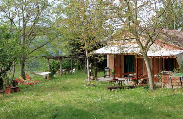 Nespoli: House/Villa -Hillside house in the middle of nature