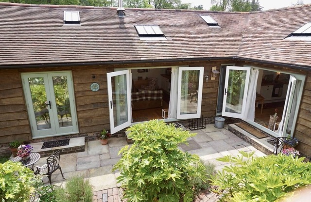 Nest Holiday Hideaway Dove Barn Amazing location!