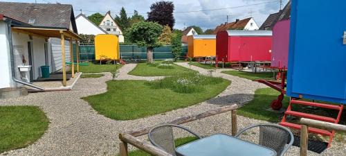 "Nesthocker" Café-Snackbar-Pension-Bauwagencamp