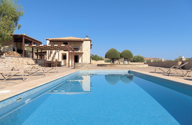Nestor Villa, with Heated Pool & Absolute Privacy