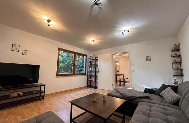 NEU* 4+1 Personen, Zentrumsnah,EBK, Stellplatz