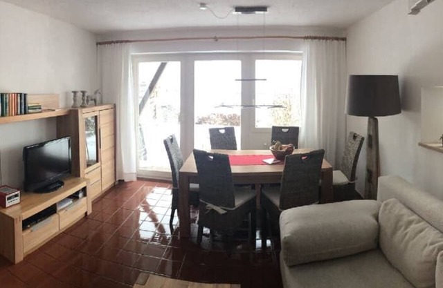 Neu ausgestatteter Ferienbungalow mit Kaminofen, Garten & Smoke-Grill