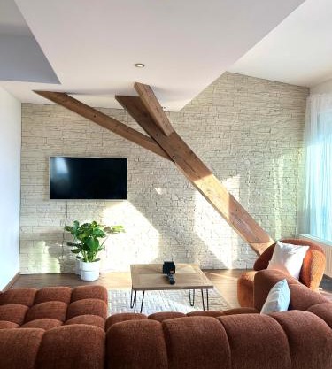 NEU! #CN Penthouse Oak