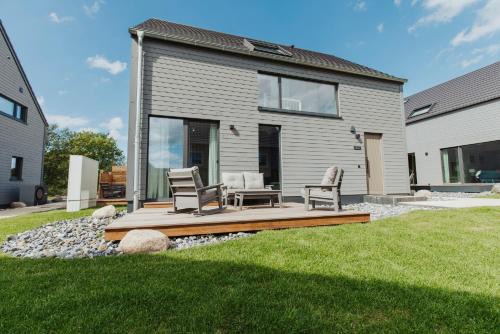 NEU "Rügen Resørt Sagard" großzügige, gemütliche Doppelhaushälfte "Björn" mit Terrasse