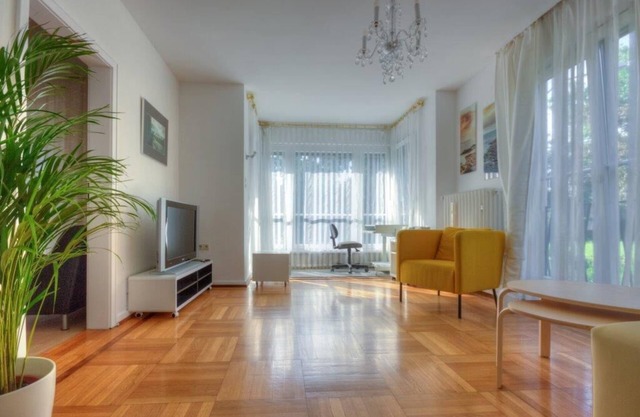 Neu renovierte Ferienwohnung für bis zu 4 Personen in zentraler Lage in Schweinfurt