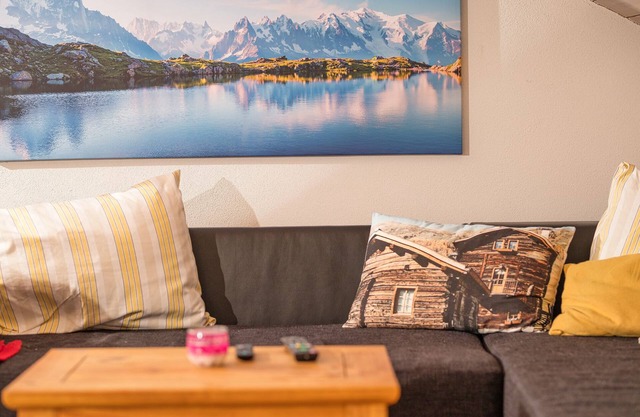 Neu Renovierte Ferienwohnung in Zentraler Ruhiger Lage