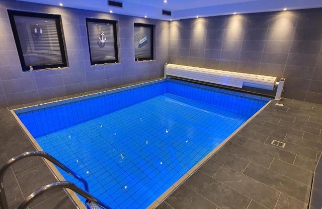 Neusse Ferienwohnung mit Schwimmbad