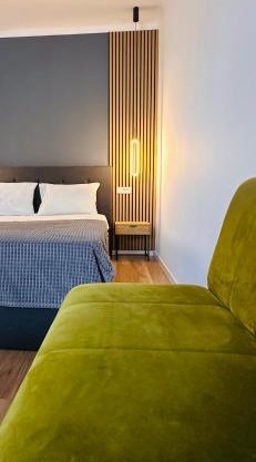 Neva Apartments & Rooms