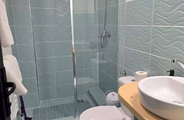 New 1 bedroom flat - Central area