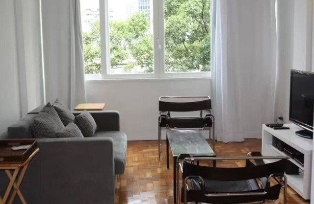 New 2 Bedrooms Apartment 1block of Ipanema Beach