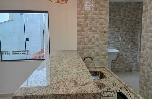 New 2-bedroom apartment with Wi-Fi 15 minutes from Praia do Forte