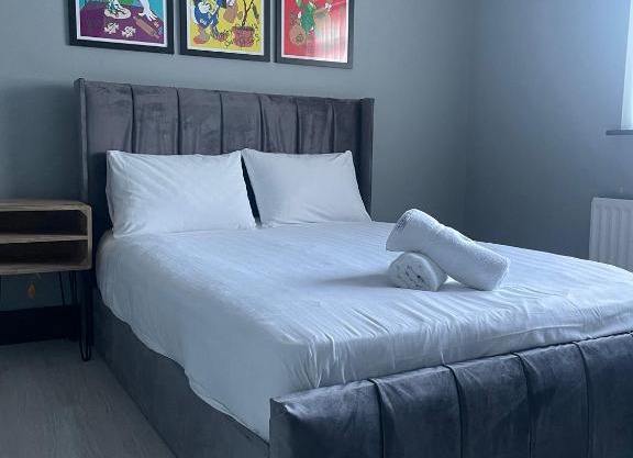 NEW 3-Bedroom Newcastle House