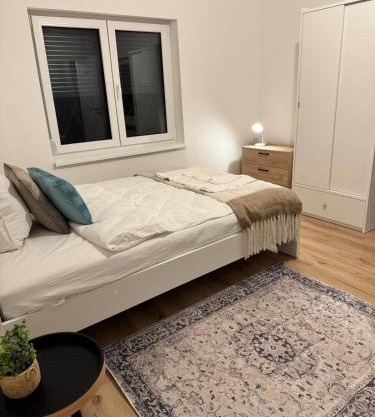 New 3-room apartment with garden