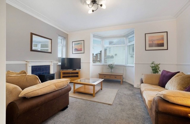 New! 3BR in Haughton Road